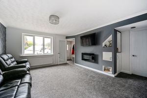 Sitting Room- click for photo gallery